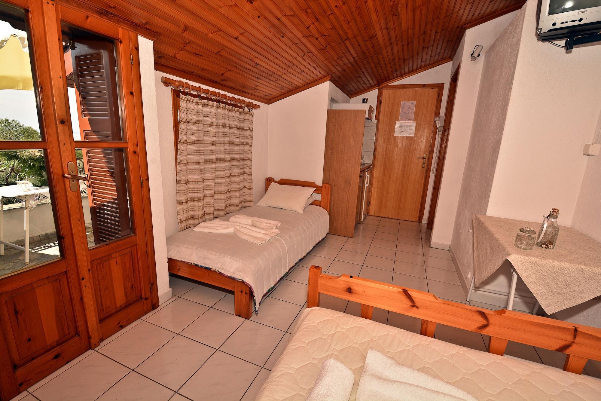 Nina Apartments Neo Klima Luaran gambar